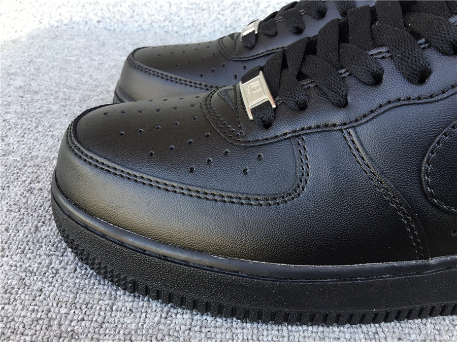 Air Force 1 x Supreme Low Black