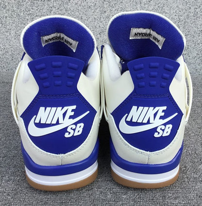 Jordan 4 Retro "Sapphire"