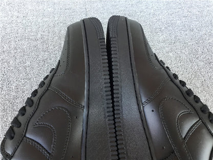 Air Force 1 x Supreme Low Black