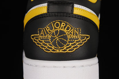 Jordan 1 Low Gs "University Gold White-Black"