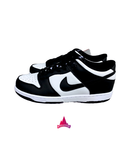 Dunk Low "Panda"