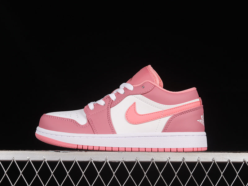 Jordan 1 Retro Low GS "Desert Berry"